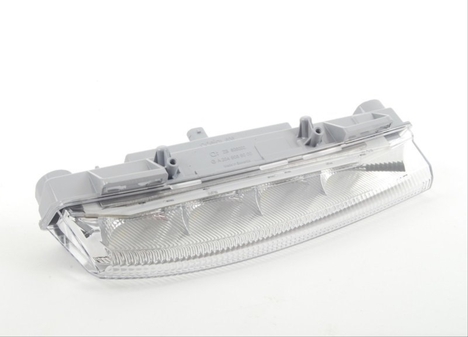 MERCEDES W204 C SERISI 2011-2013 IÇIN UYUMLU VE W212 E SERISI 2009-2013 SAG SIS - GÜNDÜZ FARI